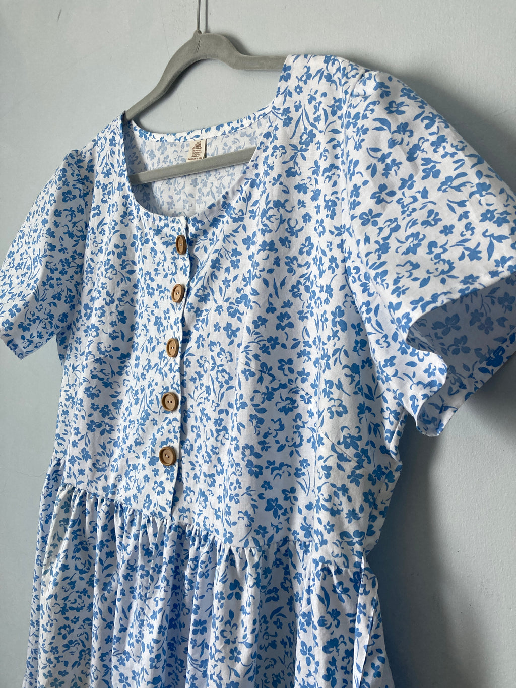 Village Dress, 100% Cotton, with Pockets, Size XL (16/18, 44" bust)