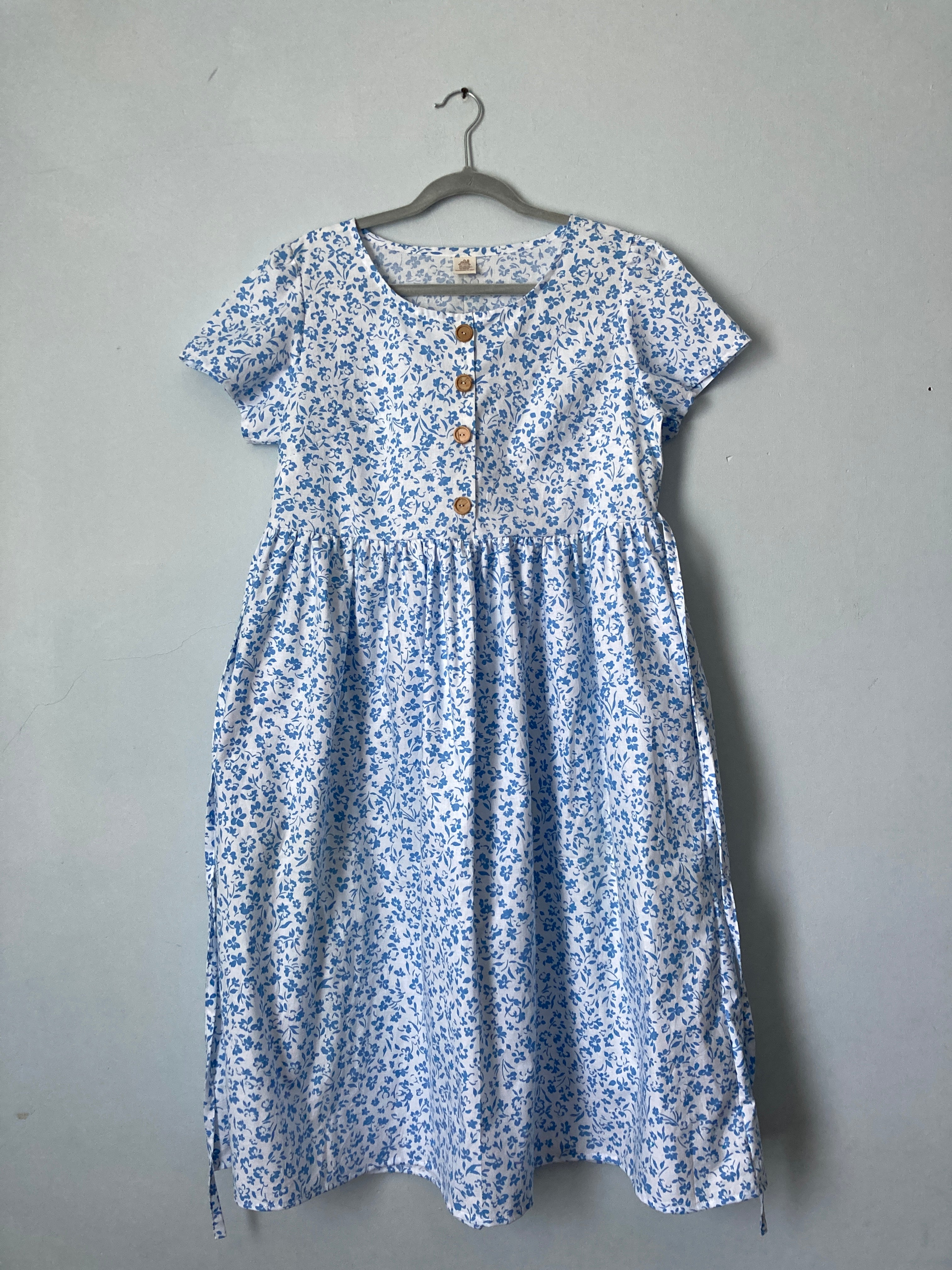 Village Dress, 100% Cotton, with Pockets, Size S (4/6, 36" bust)