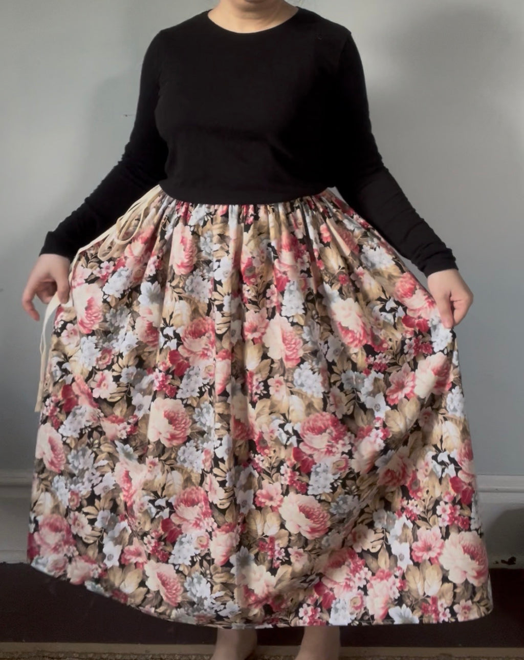 Drawstring Skirt, Cotton, Black Large Floral, with Pockets